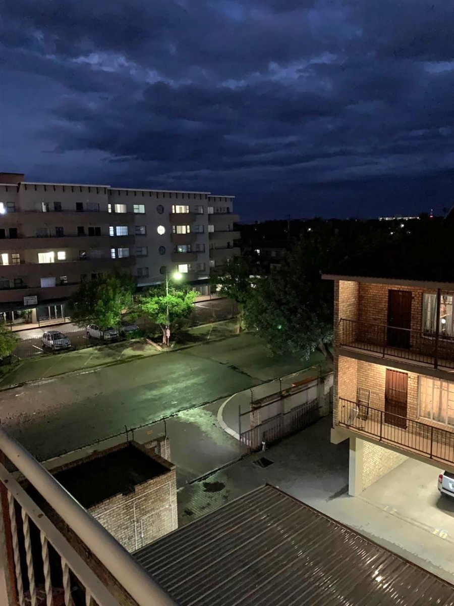 1 Bedroom Property for Sale in Bult South North West